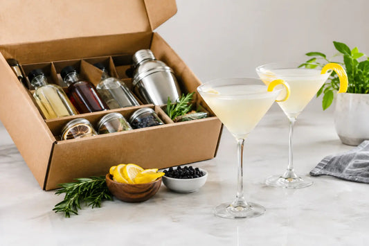 Cocktail Kits Online for Easy Home Entertaining
